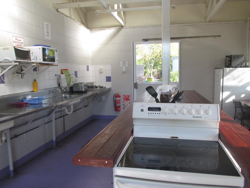 Fernwood Holiday Park Motueka Oda fotoğraf