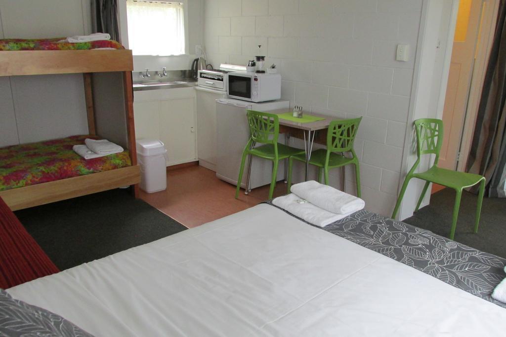 Fernwood Holiday Park Motueka Oda fotoğraf